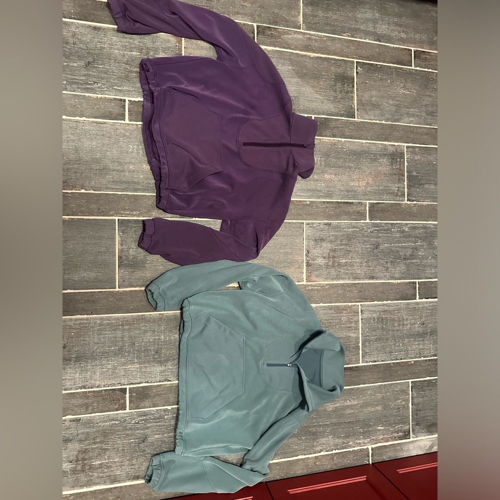 Lululemon Quarter zips womens smalls